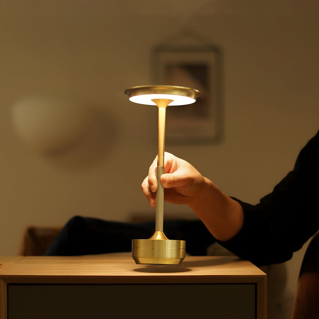 Minimalist Rechargeable Table Lamp Restaurant Bar Desk Light Dimming Retro Atmosphere Portable USB LED Lamp